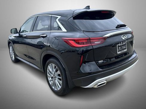 Certified 2025 INFINITI QX50 Pure image 7