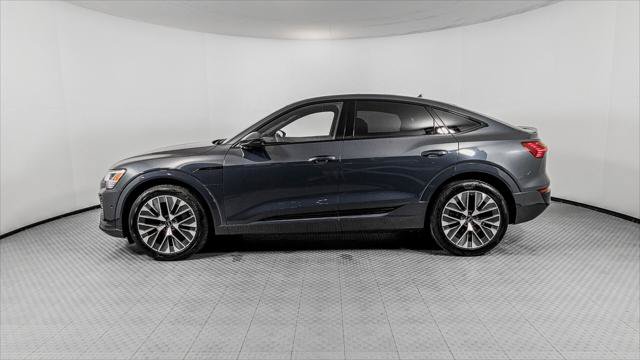 Used 2024 Audi Q8 e-tron Premium Plus w/ Premium Plus Package AWD/4WD image 3