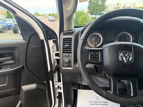 Used 2022 RAM 1500 Tradesman w/ Chrome Appearance Group AWD/4WD image 25