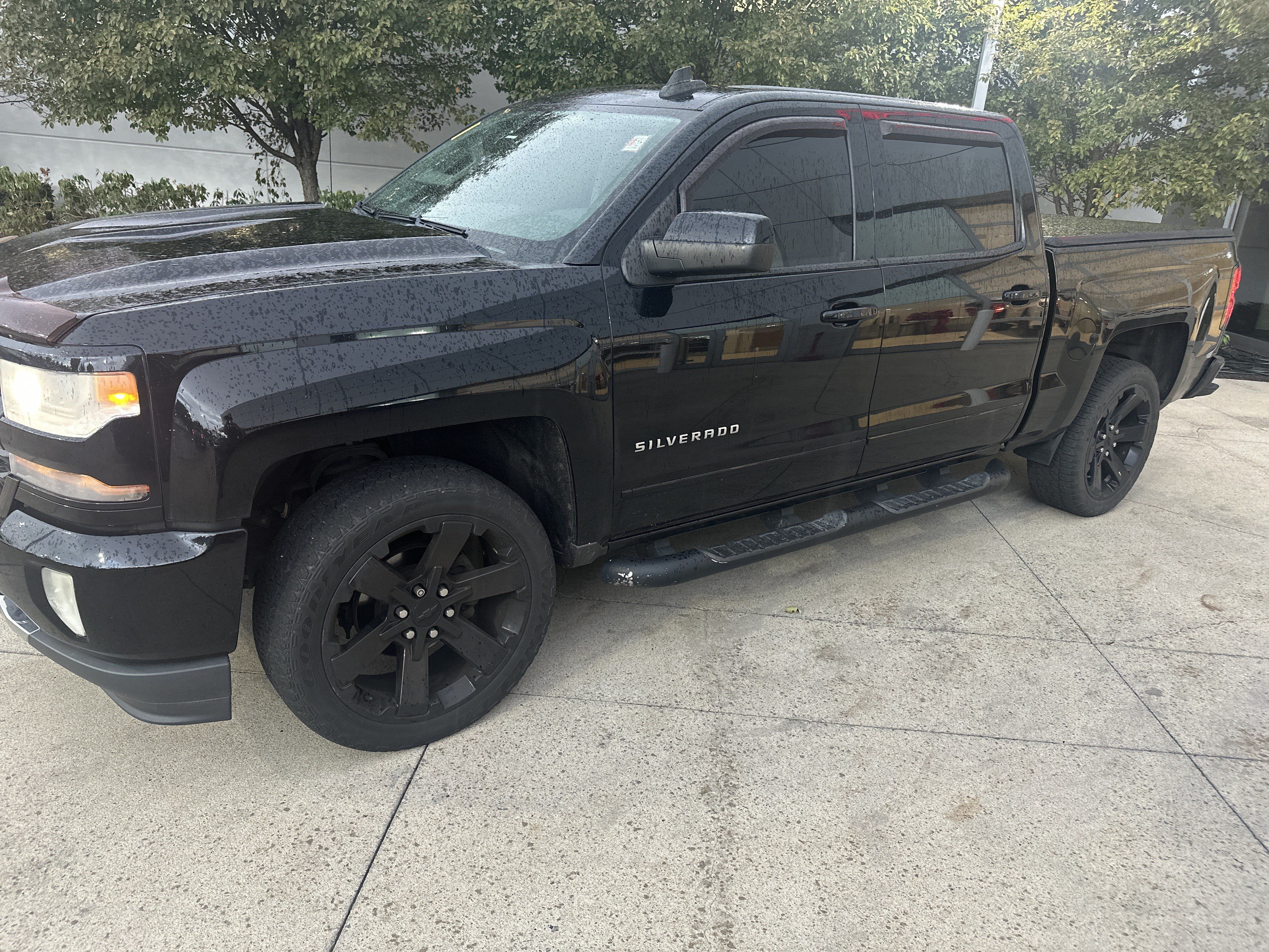 Used 2016 Chevrolet Silverado 1500 LT w/ All Star Edition AWD/4WD image 3
