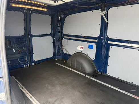 Used 2021 Mercedes-Benz Metris image 27