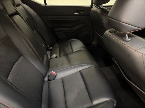 Used 2021 Nissan Altima 2.5 SR image 31