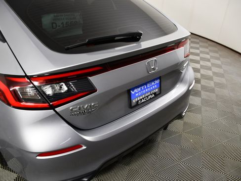 Used 2024 Honda Civic Sport image 15