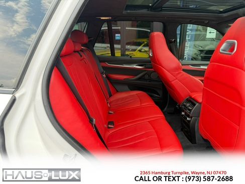 Used 2018 BMW X5 M AWD/4WD image 17