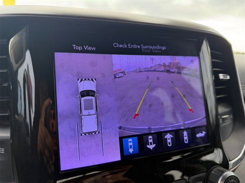 Used 2021 RAM 1500 Laramie image 38