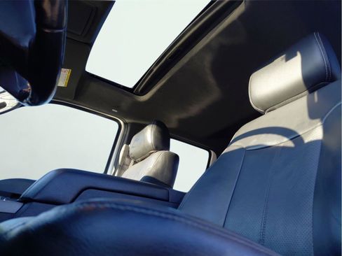 Used 2016 Ford F350 Lariat w/ Lariat Ultimate Package image 11