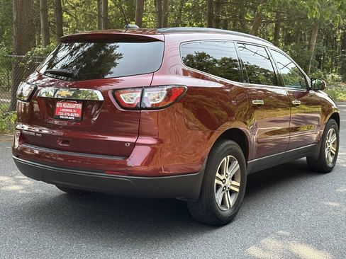 Used 2017 Chevrolet Traverse LT AWD/4WD image 5