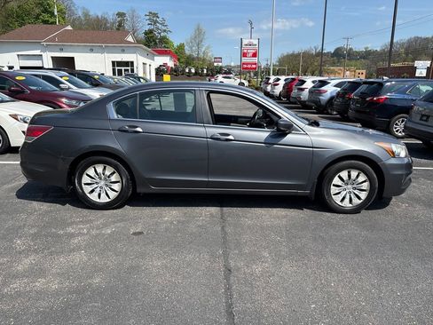 Used 2012 Honda Accord LX image 2