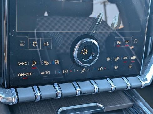 New 2026 GMC Acadia Denali w/ Super Cruise Package image 13