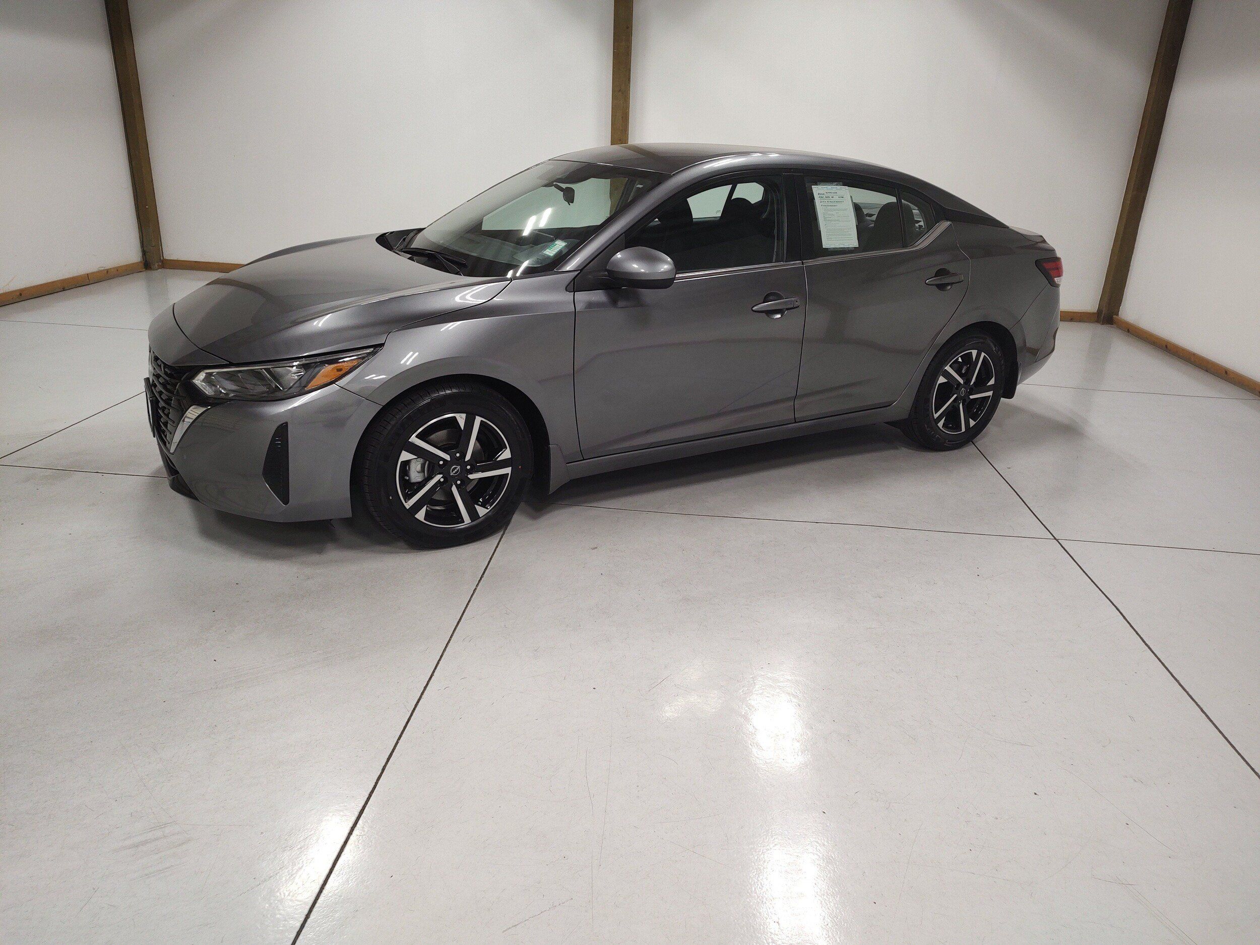 Used 2024 Nissan Sentra SV w/ All-Weather Package FWD image 4