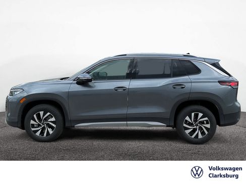 New 2026 Volkswagen Tiguan S AWD/4WD image 8