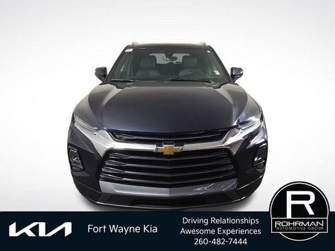 Used 2020 Chevrolet Blazer Premier w/ Driver Confidence II Package AWD/4WD image 3