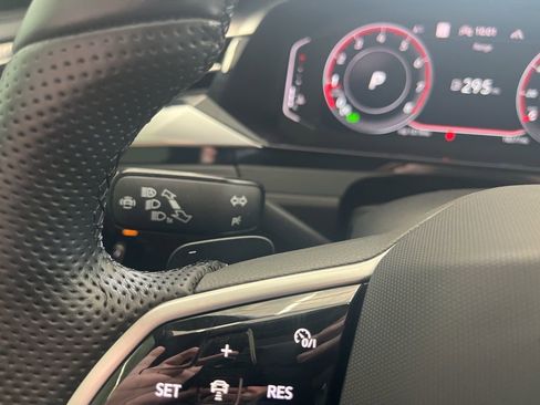 Used 2023 Volkswagen Arteon SEL image 22