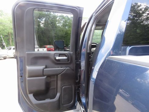 Used 2021 GMC Sierra 2500 4x4 Double Cab w/ Convenience Package image 18