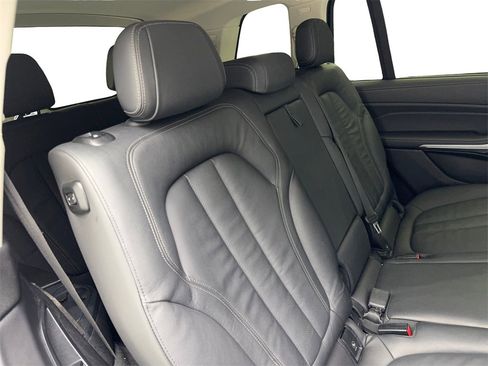 Used 2020 BMW X7 xDrive40i w/ Premium Package image 40