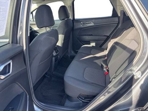 Certified 2023 Kia Sportage LX AWD/4WD image 12