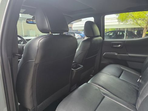Used 2021 Toyota Tacoma TRD Pro AWD/4WD image 13