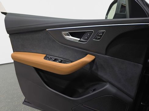 New 2026 Audi RS Q8 performance image 25