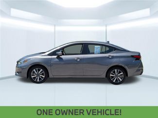 Used 2025 Nissan Versa SV FWD video 2
