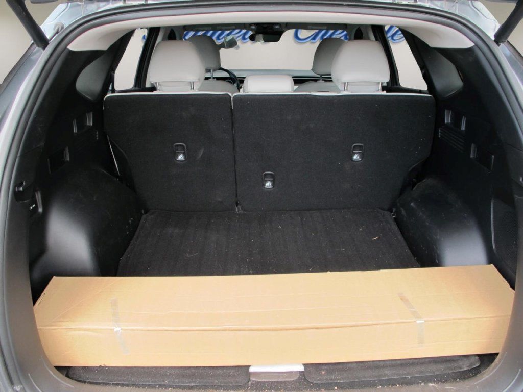 Used 2022 Hyundai Tucson SEL w/ Convenience + Premium Package FWD image 23