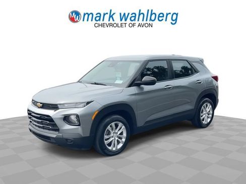 Used 2023 Chevrolet TrailBlazer LS FWD image 4