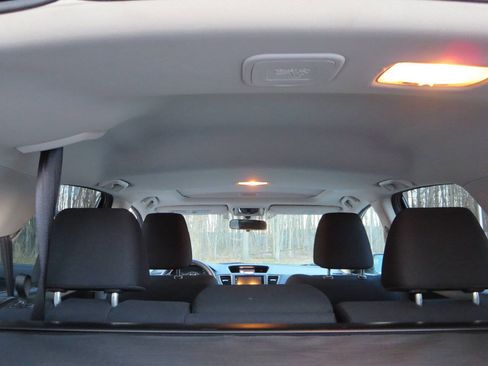 Used 2016 Honda CR-V EX image 18