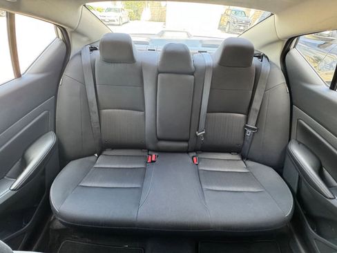 Used 2025 Nissan Altima 2.5 SV image 39