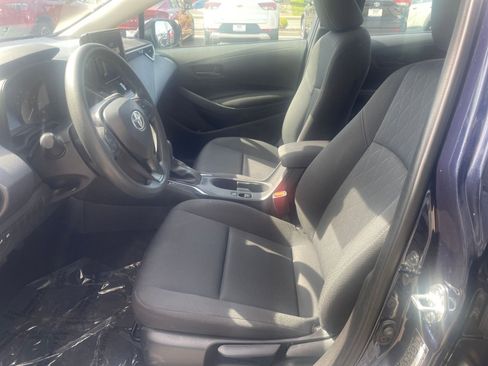 Used 2025 Toyota Corolla LE FWD image 24