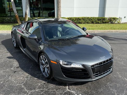 Used 2010 Audi R8 V10 AWD/4WD image 5