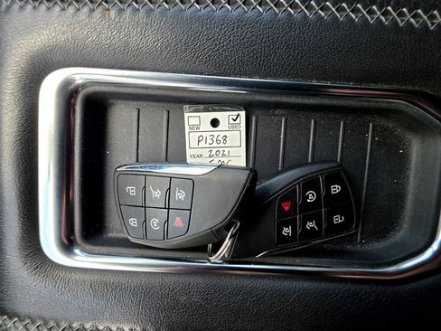 Used 2021 GMC Yukon Denali w/ Denali Premium Package AWD/4WD image 83