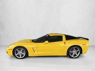 Used 2007 Chevrolet Corvette Coupe w/ Preferred Equipment Group RWD video 2
