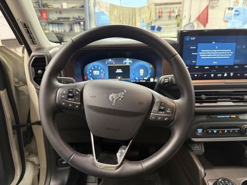 New 2025 Ford Bronco Sport Outer Banks w/ Outer Banks Tech Package+ image 11