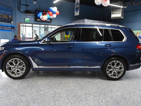 Used 2020 BMW X7 xDrive40i w/ Premium Package image 11