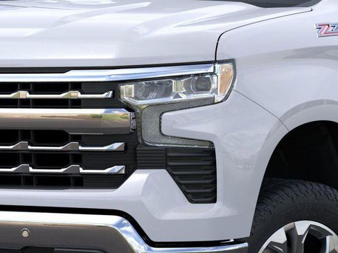 New 2026 Chevrolet Silverado 1500 LTZ w/ LTZ Premium Package AWD/4WD image 10