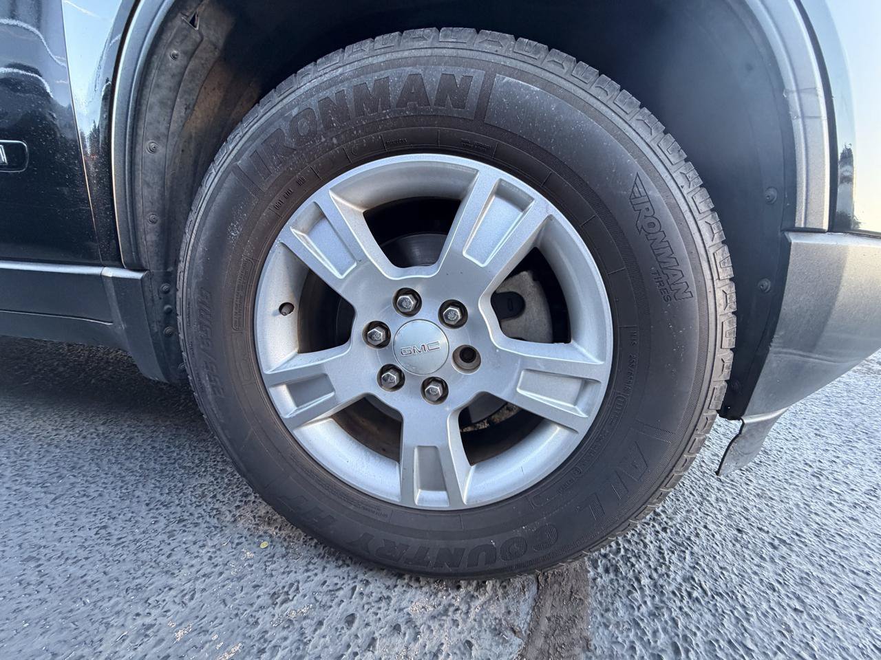 Used 2010 GMC Acadia SLE FWD image 42