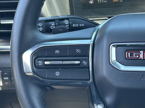 Used 2025 GMC Terrain Elevation AWD/4WD image 24