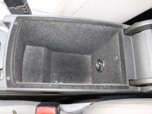 Used 2006 Volkswagen Passat 2.0T image 40