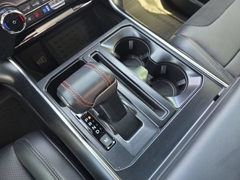 Used 2025 Ford F150 Raptor AWD/4WD image 24
