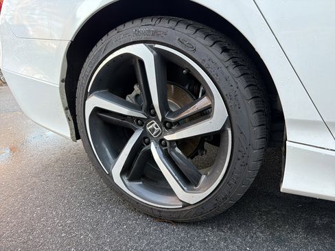 Used 2022 Honda Accord Sport Special Edition image 16