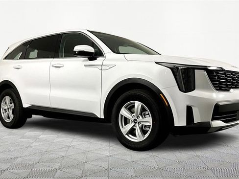 New 2026 Kia Sorento LX image 3