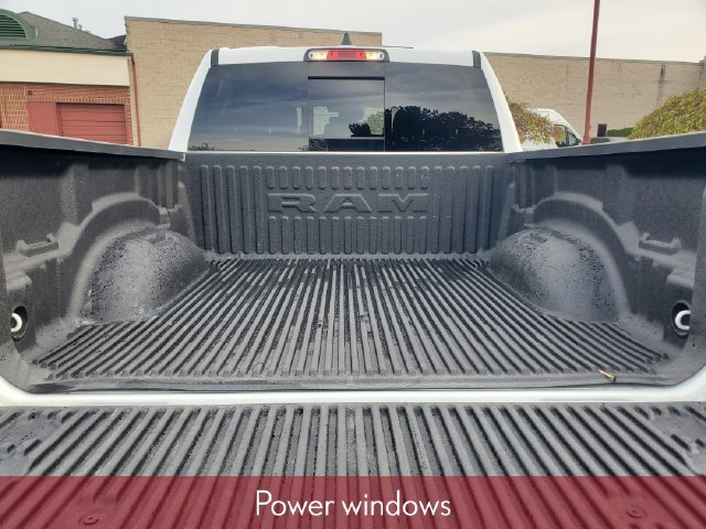 Used 2025 RAM 1500 Big Horn AWD/4WD image 32