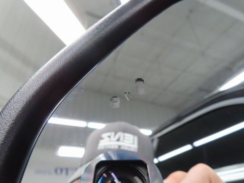 Used 2024 Ford F350 Lariat w/ Black Appearance Package image 79