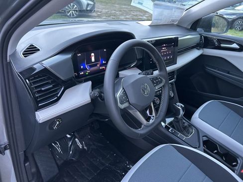 New 2026 Volkswagen Taos S image 21