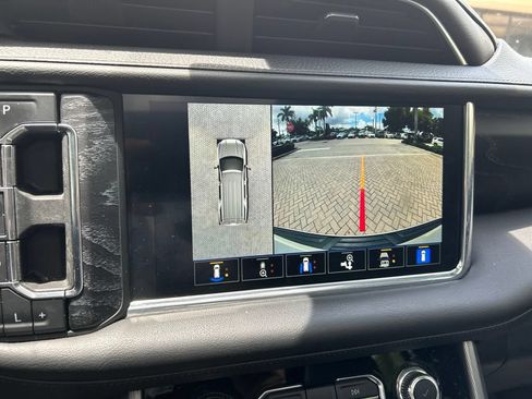 Used 2023 GMC Yukon Denali AWD/4WD image 19