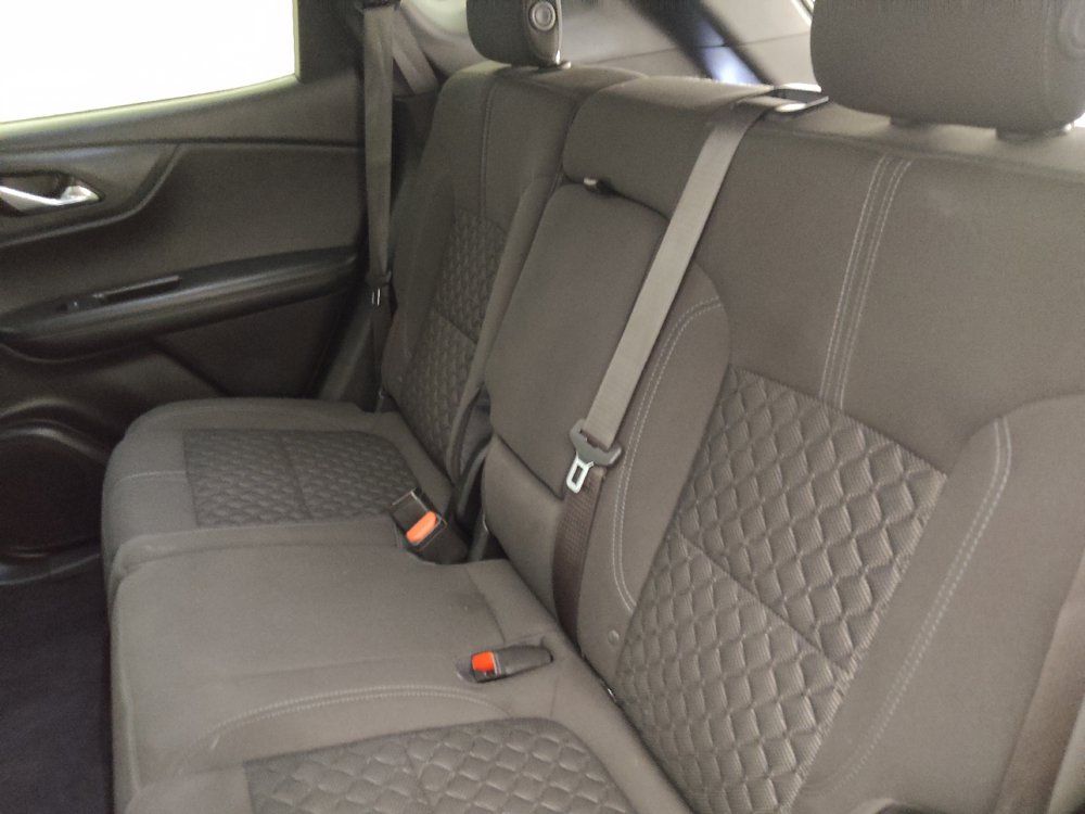 Used 2021 Chevrolet Blazer LT FWD image 18
