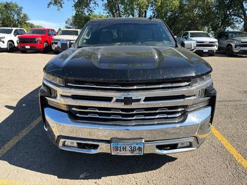 Used 2019 Chevrolet Silverado 1500 LTZ w/ LTZ Convenience Package AWD/4WD image 2