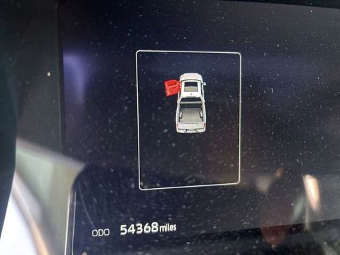 Used 2024 Toyota Tundra Limited w/ Power Package image 11