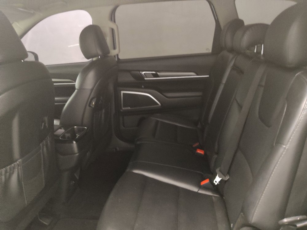 Used 2020 Kia Telluride LX FWD image 18