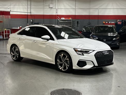 Used 2022 Audi A3 2.0T Premium Plus FWD image 2