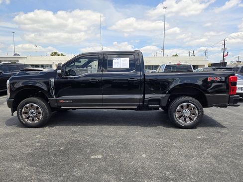 Used 2024 Ford F250 King Ranch AWD/4WD image 5